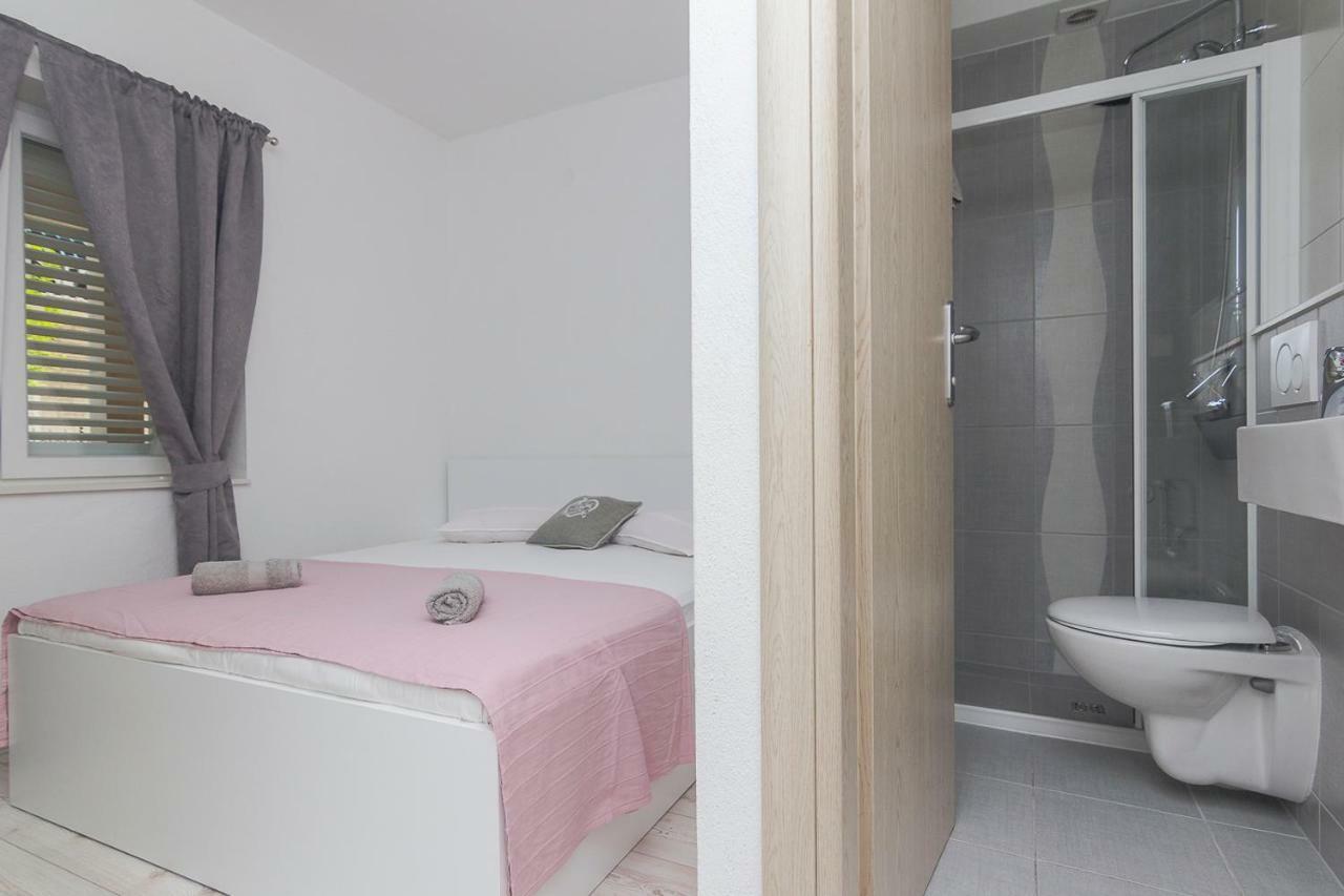 Gjestgiverier A&b Makarska